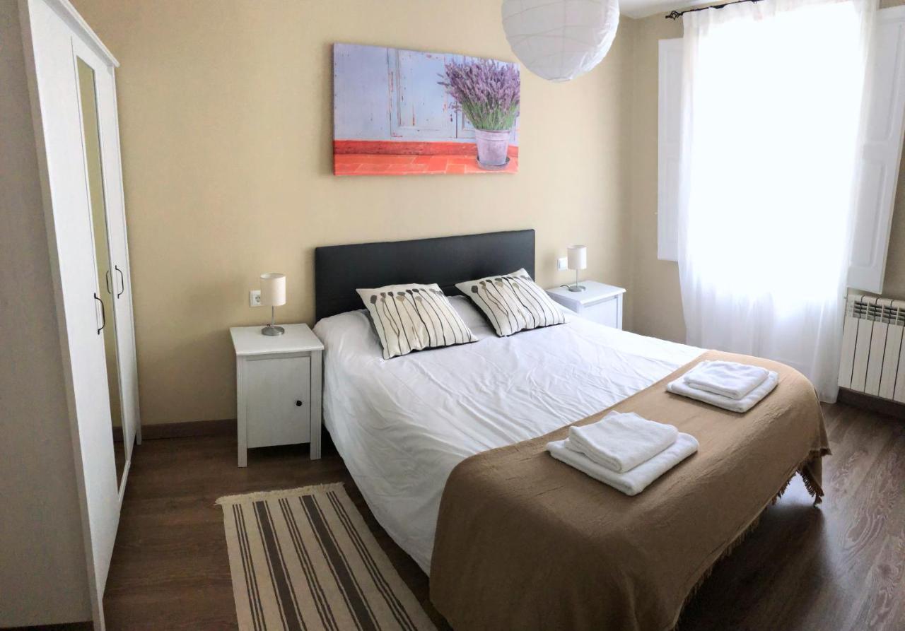Apartamento Acogedor Y Familiar - Wifi+Chromecast Puigcerdà Exteriör bild